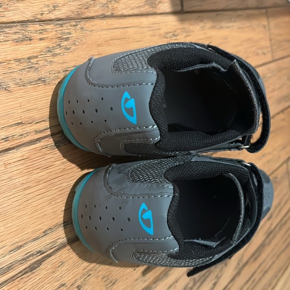 Giro Riela RII - Picture 2 of 4